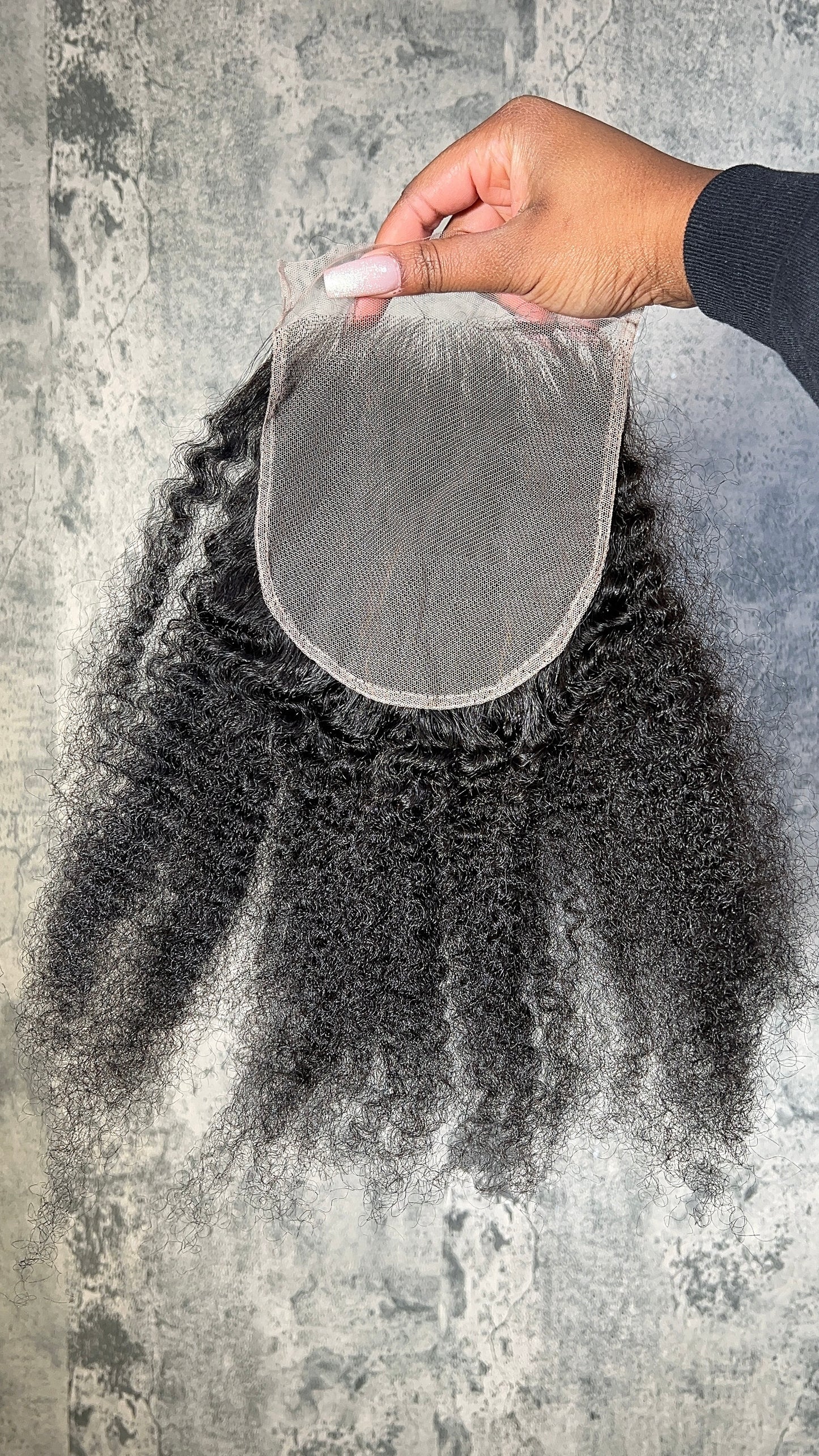 Kinky Curly Closures